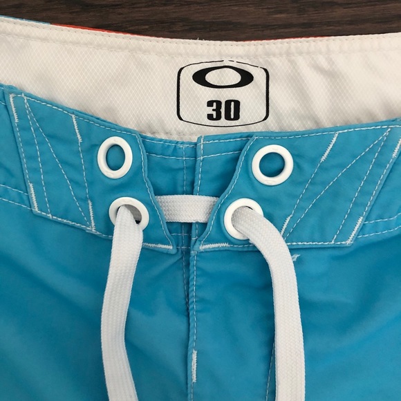 Oakley Swim Trunks - Picture 3 of 3